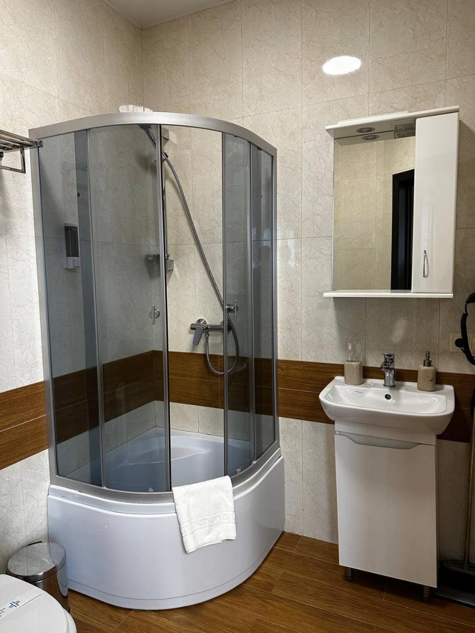Space Apart Hotel Lutsk Room photo