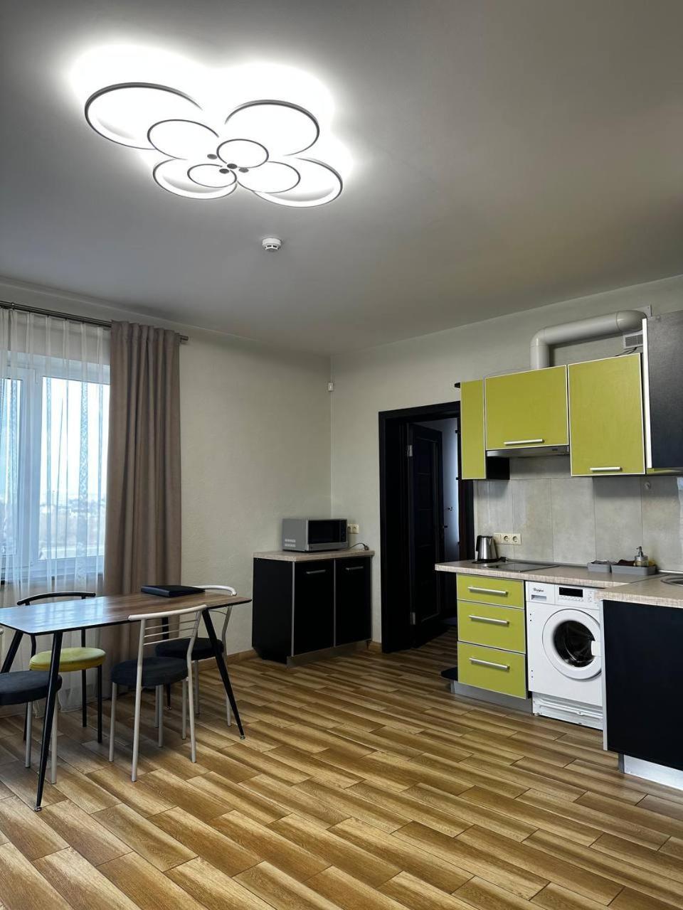 Space Apart Hotel Lutsk Room photo
